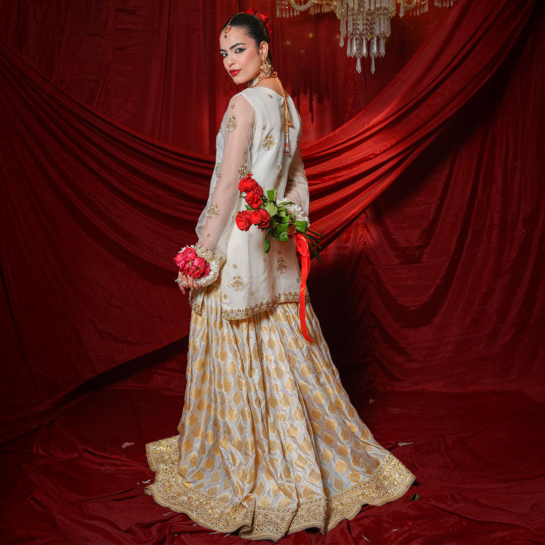 Timeless Nikkah Elegance in Ivory & Gold