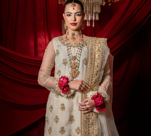 Timeless Nikkah Elegance in Ivory & Gold